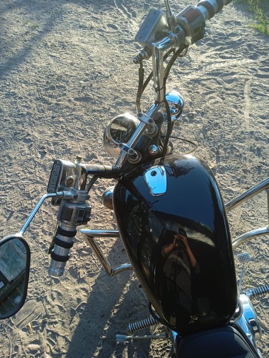 Suzuki Intruder VS750