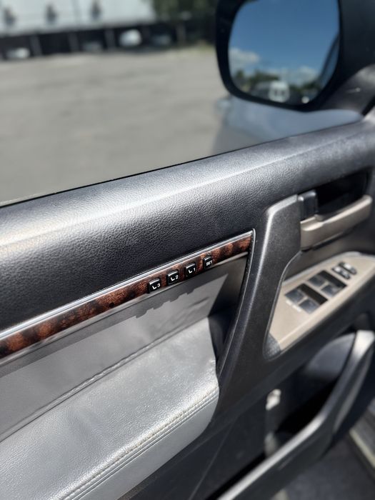 Toyota Land Cruiser 200 дизель