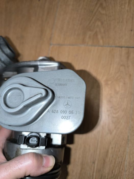 Дросельна заслонка на Mercedes E400S400G400W463W220W211