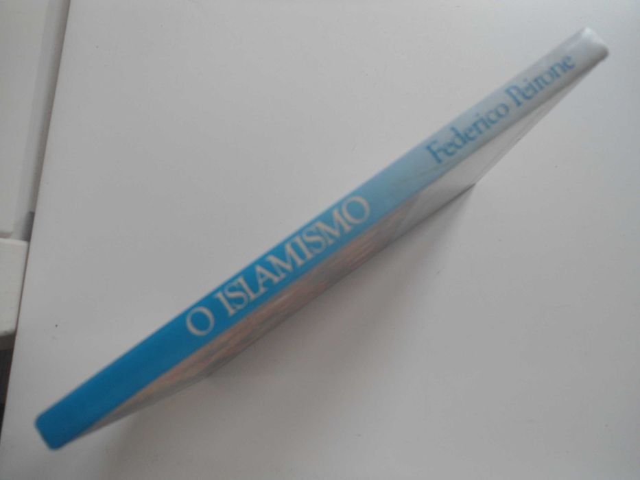 O Islamismo por Federico Peirone (1985)