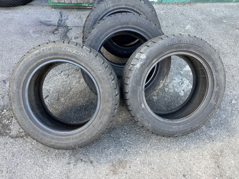 Шини 235/55/р-17