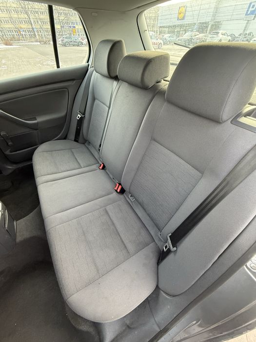 Volkswagen Golf 1.6 LPG // Automat // Dobry Stan // Alu // Zimowe Opon