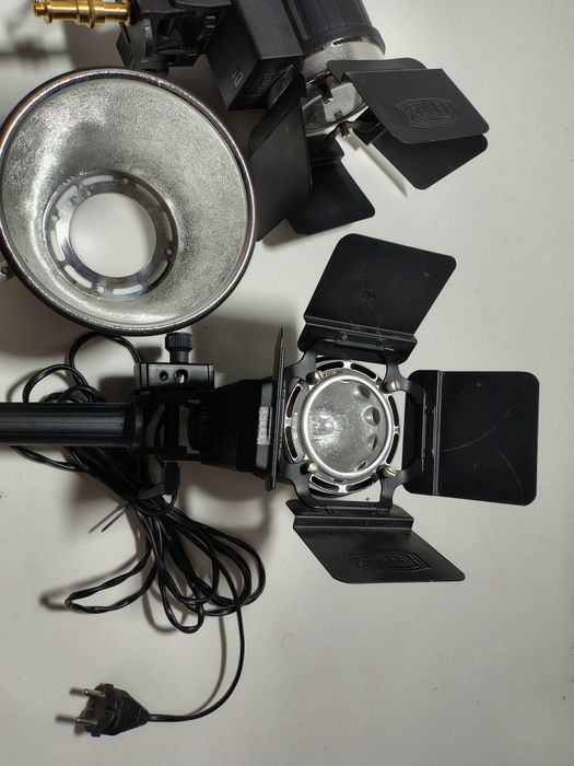 Lampa fotograficzna  hedler lux Profi 1250 W  2 sztuki