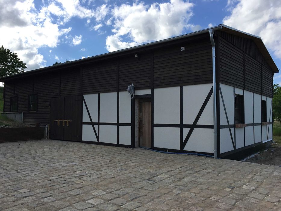 Dom z jeziorem , posiadłość 10 Ha cała do dyspozycji , 10 -14 osób