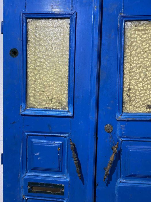 portas madeira , maciças