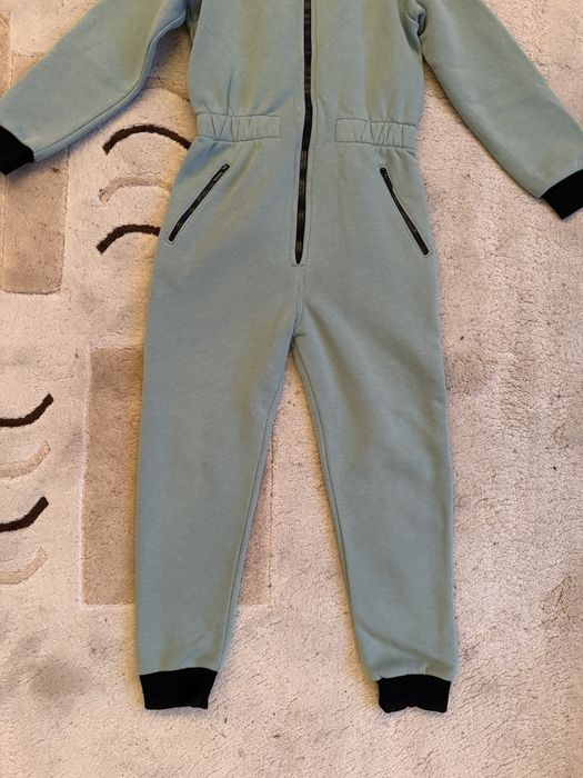 Комбенізон на дівчинку р.140