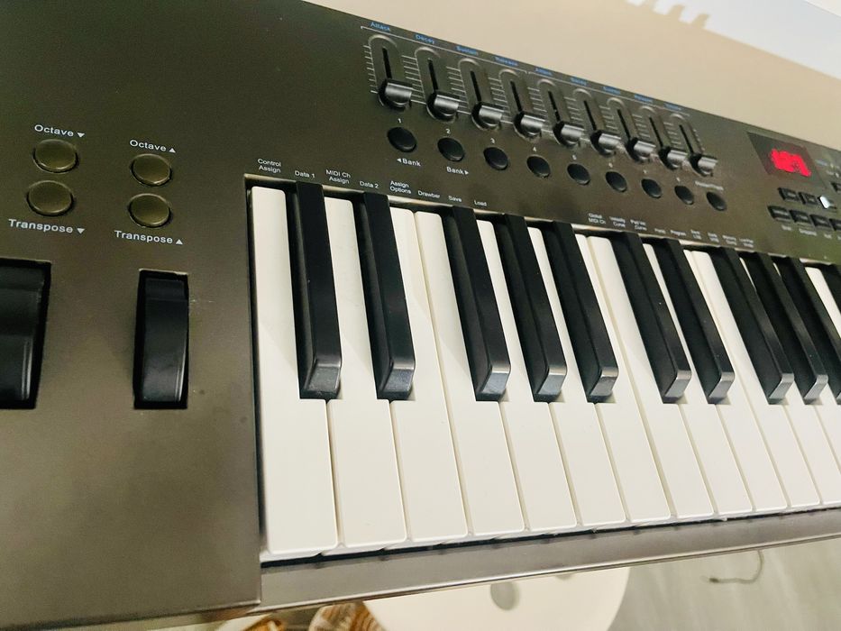 Nektar Impact LX61 como novo