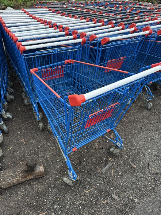 Vendo Carrinhos Compras Arame/Ferro