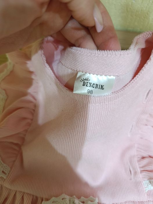 Сукня для дівчинки