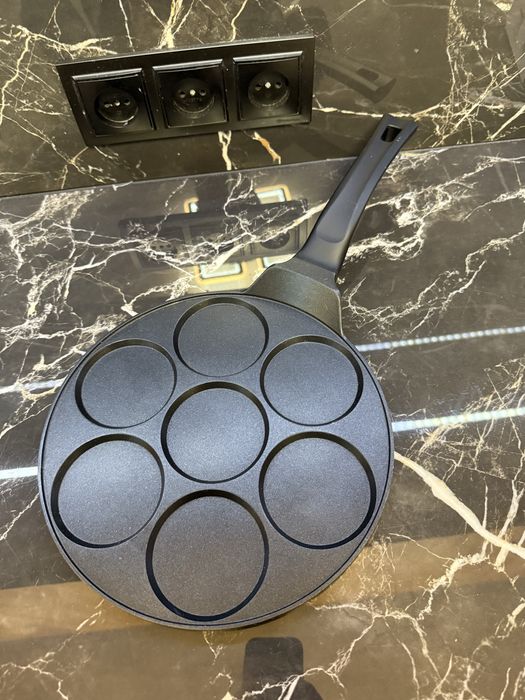 Сковорідка для оладок Livarno млинців 27см панкейків антипригарна