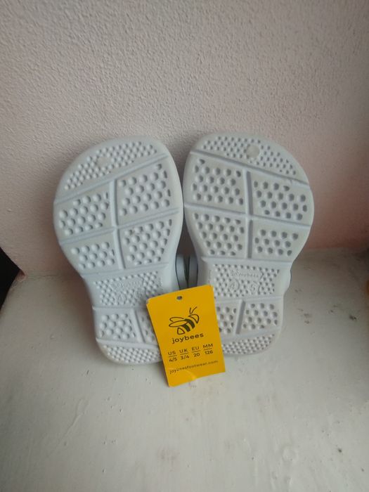Крокси дівчачі Joybees