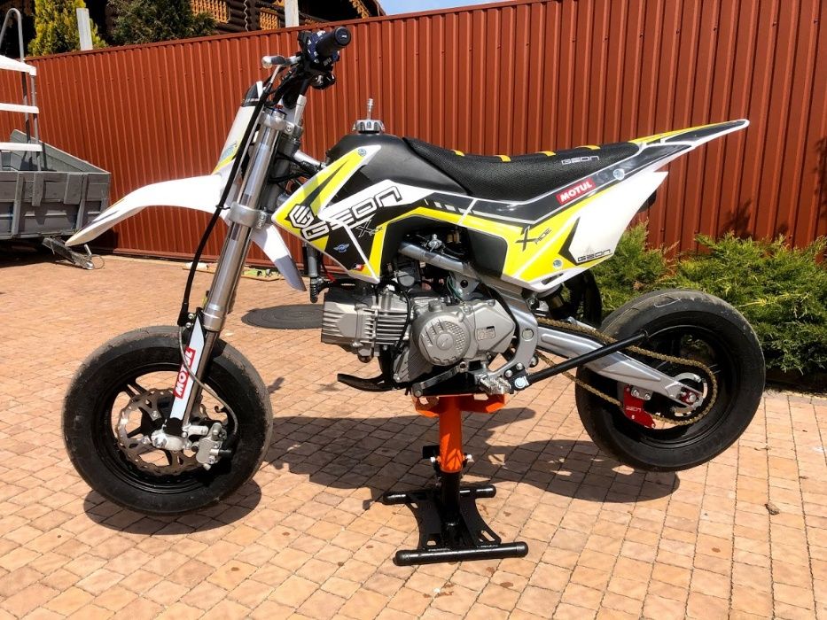 Мотоподкат, подкат, подставка под мотоцикл, мото подъёмник.