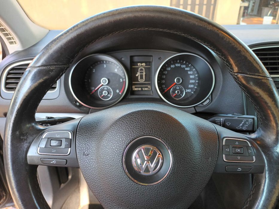 VW Golf Variant 1.6 TDI 2010 190,000km