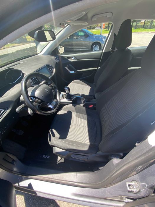 Peugeot SW 2015 125mil km rodados + manual + chave reserva + livro revisoes