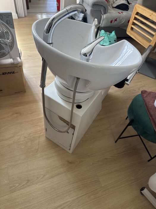 Ceramic sink494908882027161602