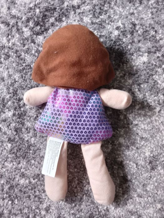 Лялька нова.        .