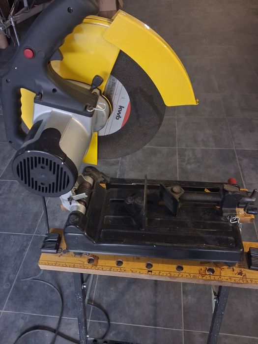 Máquina de cortar ferro profissional