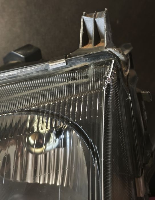 Farol dianteiro Mitsubishi L400   1994-2007