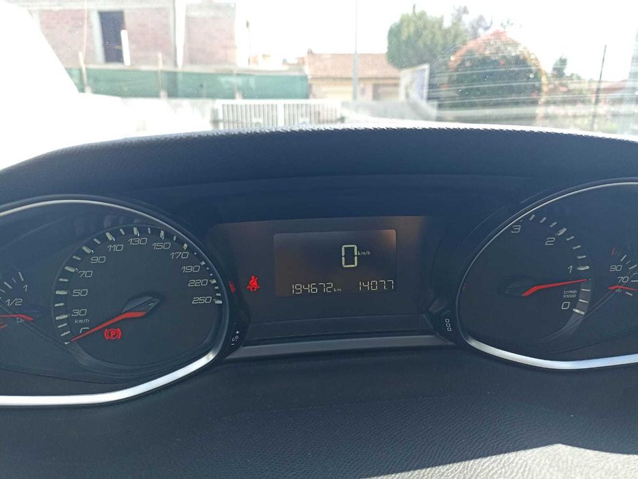 Peugeot 308 - active - usado — foto 5