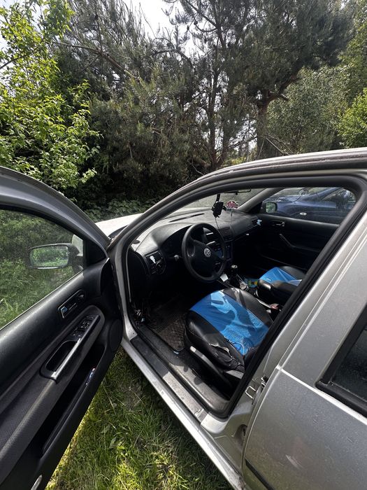 Golf 4 1998r hatchbabck