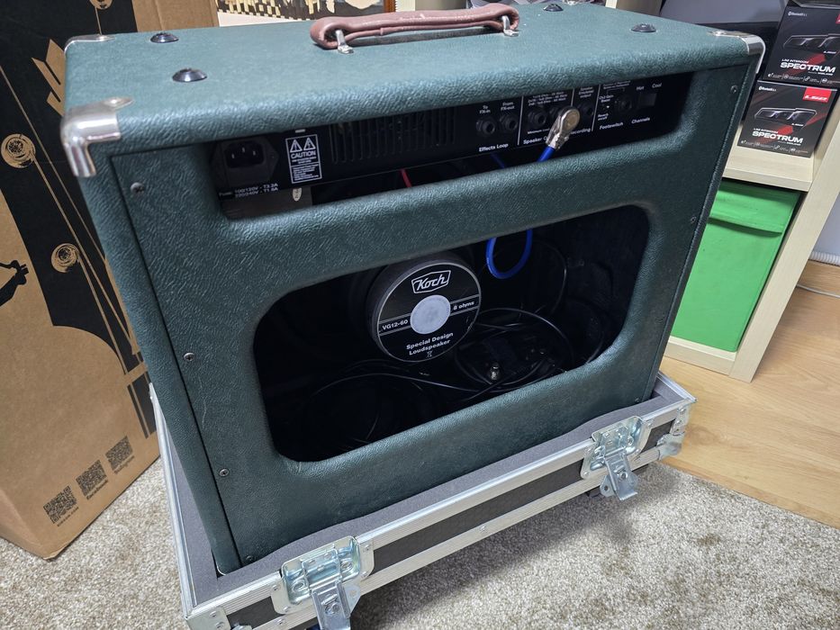 Amplificador koch Jupiter 112