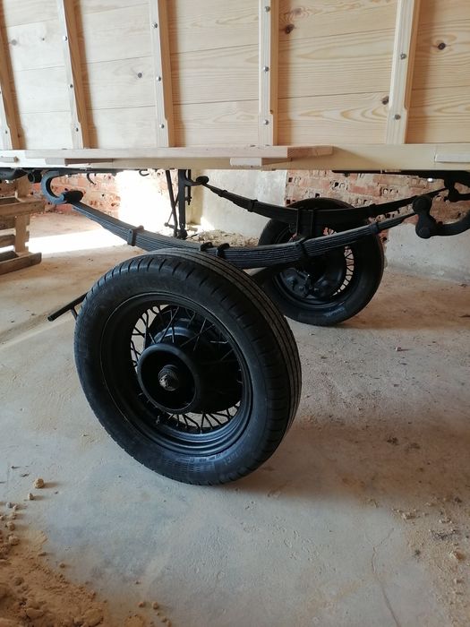 Carroça antiga restaurada