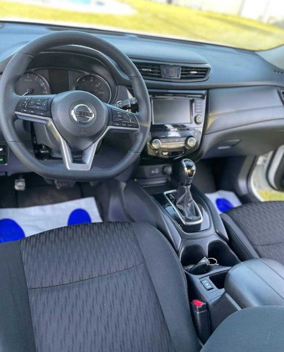Nissan Rogue 2019p SV awd