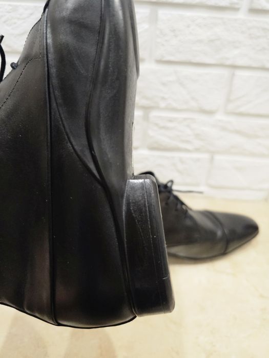 Якісні шкіряні чоловічі туфлі черевики 41 розмір