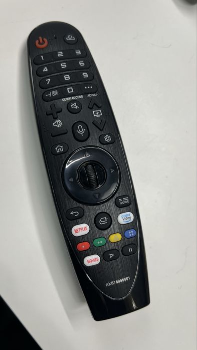 Пульт LG з функцією голосового управління