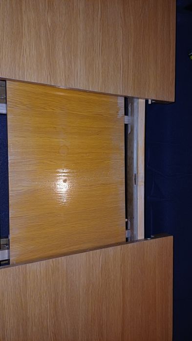 Stół drewniany rozkładany