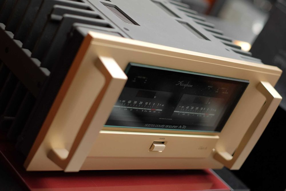 Accuphase A-70 wzmacniacz mocy używany