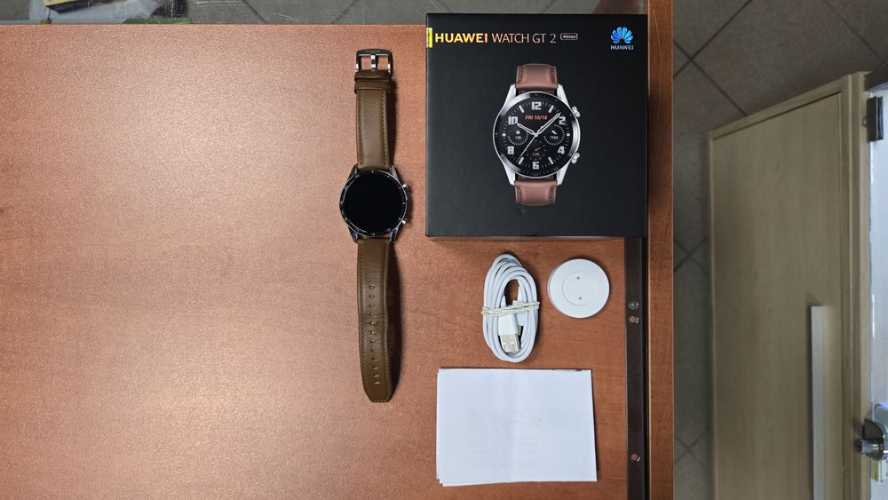 Huawei Watch GT 2 Classic 46mm brązowy, stan bdb