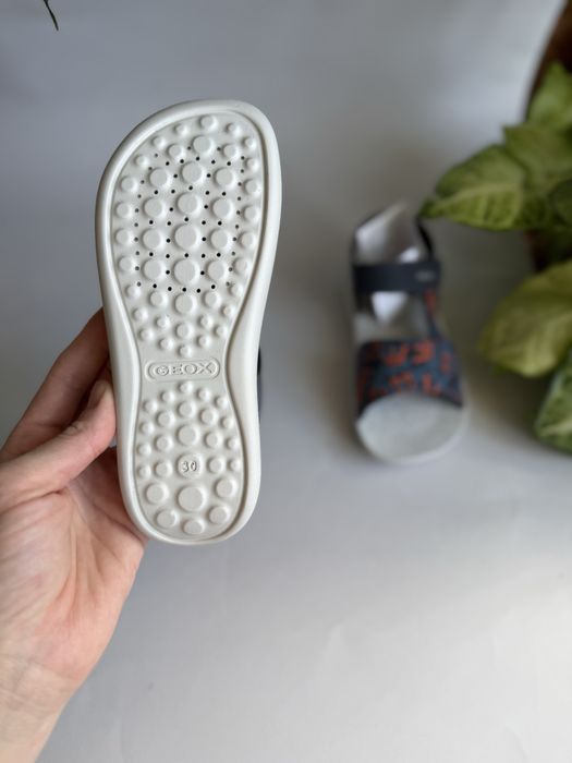 шкіряні босоніжки 30р. Geox J Sandal Lightfloppy на хлопчика, сандалії, босоножки кожаные