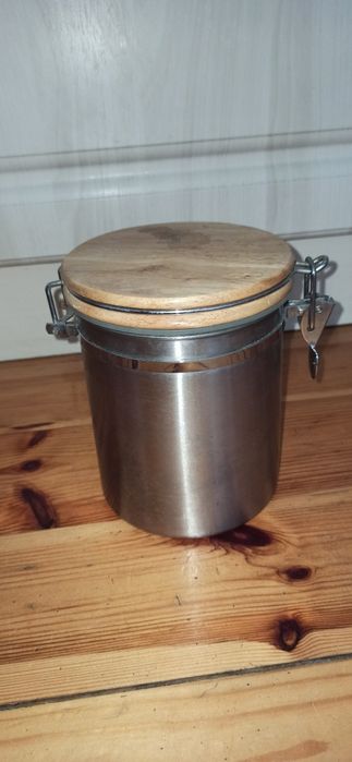 Pojemnik do przechowywania