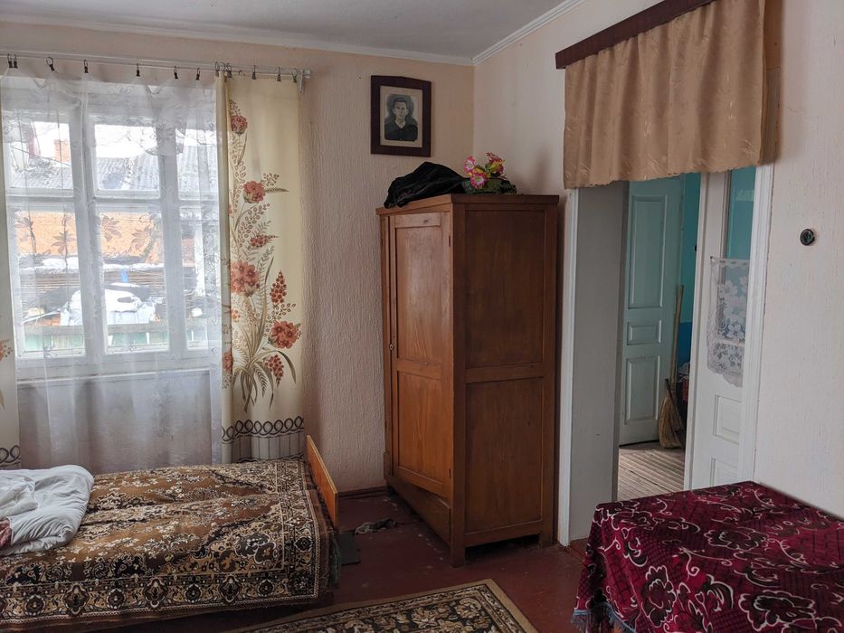 Продається відпочинковий будинок біля р. Дністер у с. Стриганці (2)