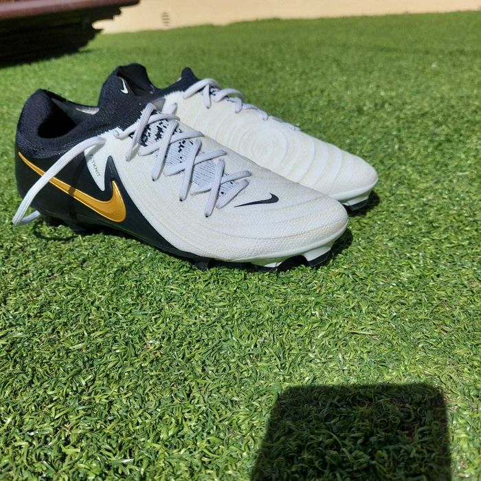 Chuteiras Nike Phantom GX II PRO FG