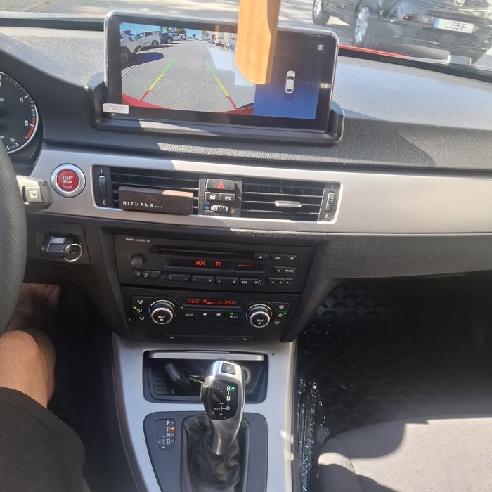 BMW Série 3 Touring – Vermelha | Caixa Automática