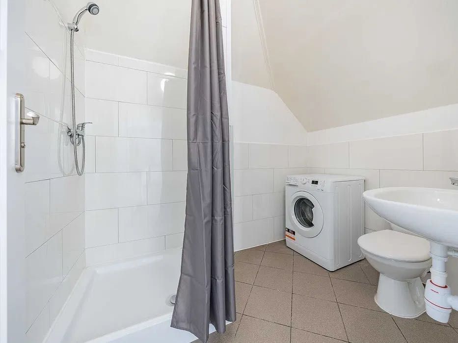 Сеть хостелов Киев Все районы Все станции метро Больше 50-ти хостелов