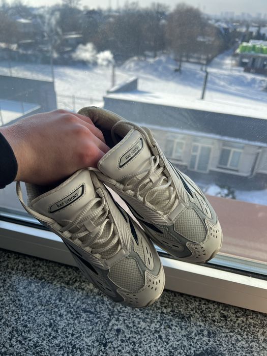 Raf Simons ultrasceptre