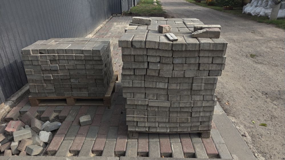 плитка тротуарна б/у в гарному стані