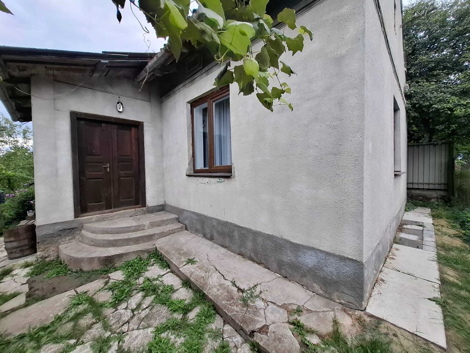 Продаж Будинку смт. Запитів