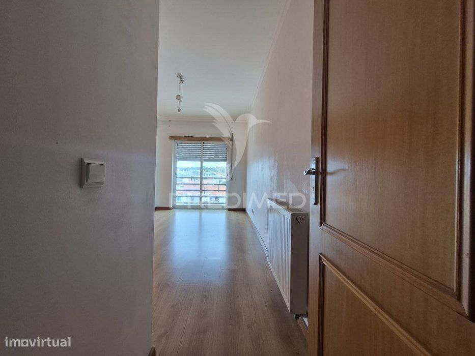 Apartamento T2-3Ass.Feijó-Vale Flor de Baixo-Almada