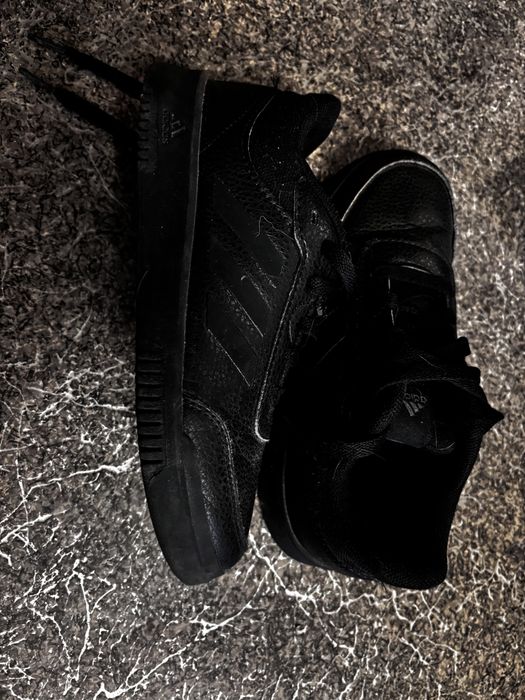 Кроссовки детские adidas