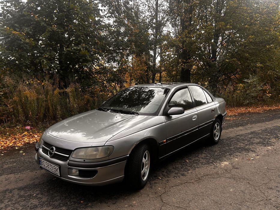 автомобіль опель