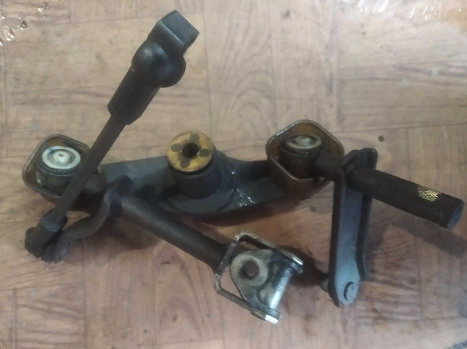 Продам кулису на Chevrolet Lacetti рабочая