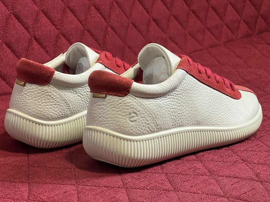 Жіночі кеди Ecco Soft  Zero 38р. 25 см.