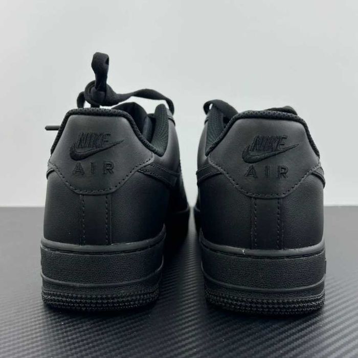 Nike Air Force 1 Low Czarny r.42.5