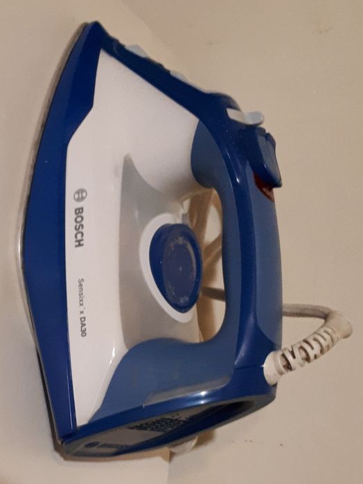 Утюг Bosch DA 30.