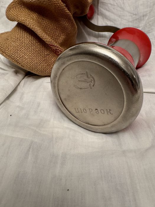 Кавомолка/ пристрій для подрібнення спецій/ маку/ кави часів СРСР