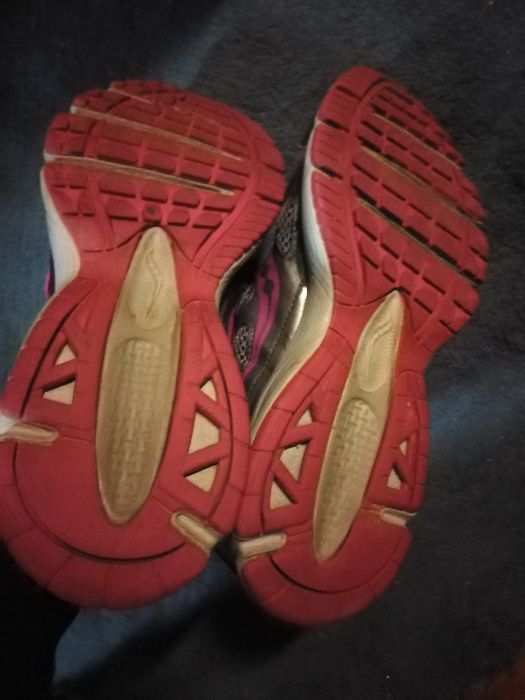 Sapatilhas tamanho 38 40 oferta de portes de envio